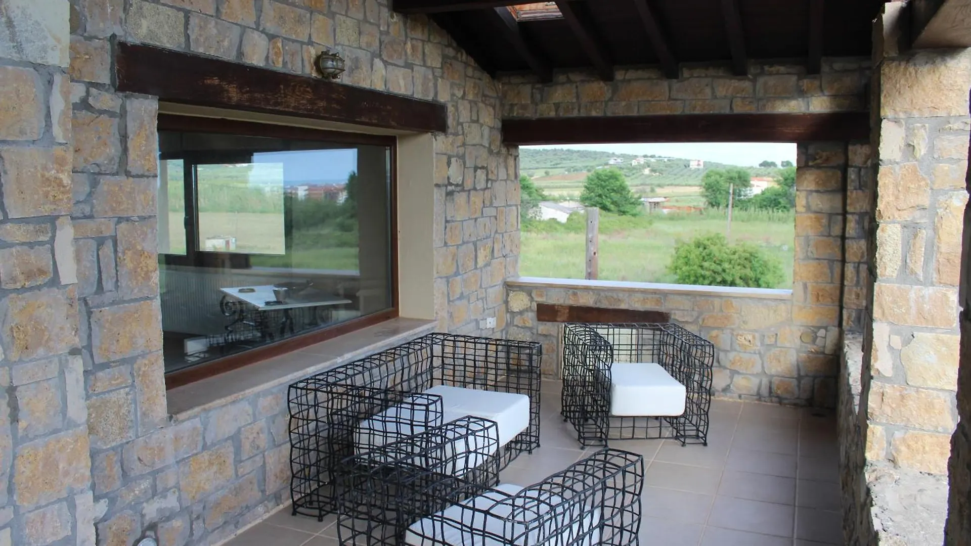 Guest house Country Stone Villa Paralia Dionysiou